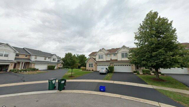 9311 forest glen ct, darien, il 60561