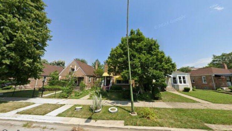 10009 s emerald ave, chicago, il 60628
