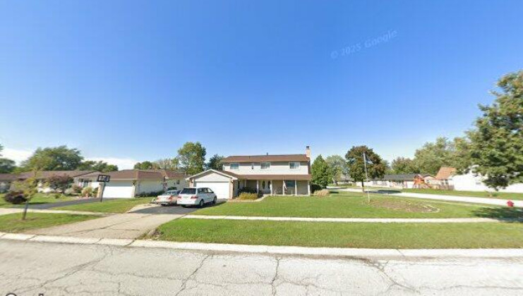 504 wellington ave, justice, il 60007