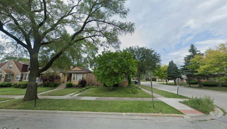 14300 s clark st, riverdale, il 60827