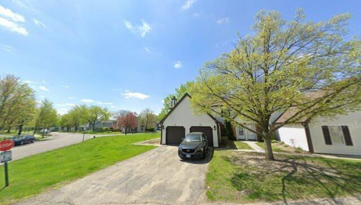 2651 country oaks ct, aurora, il 60502