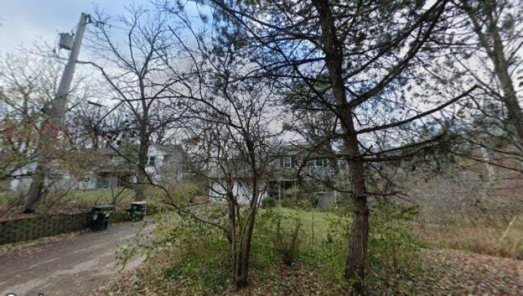 35 circle dr, algonquin, il 60102