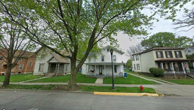 227 s lincoln ave, aurora, il 60505