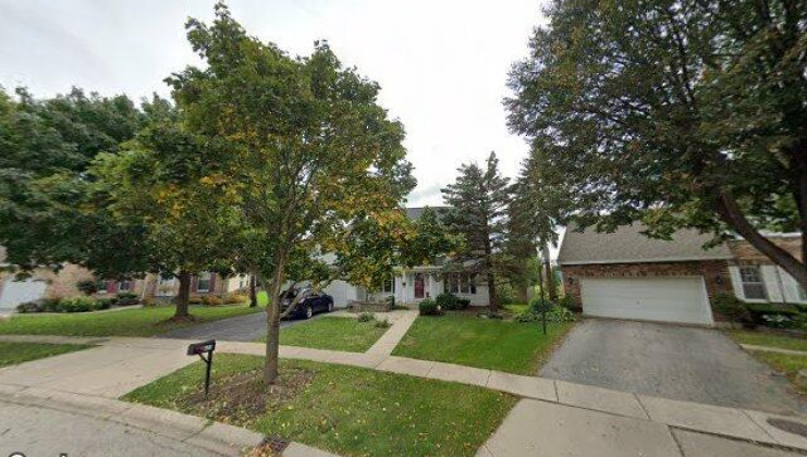 624 waterfall ln, elgin, il 60124