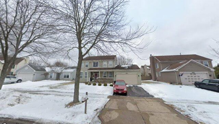 6008 breezeland ct, carpentersville, il 60110