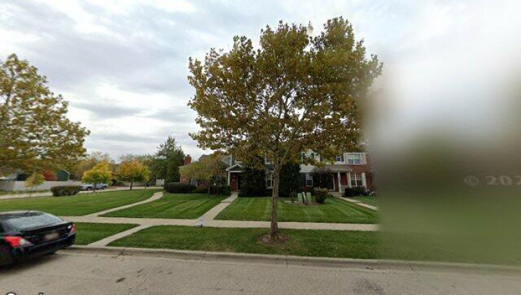 246 longview dr, elgin, il 60124