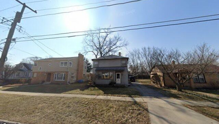 663 columbia ave, elgin, il 60120