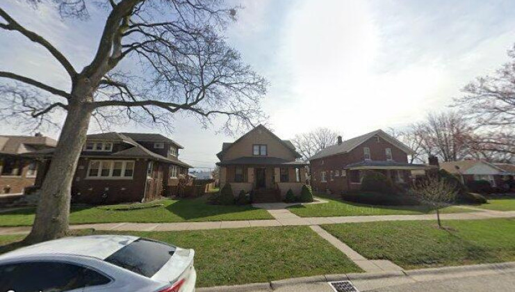 159 s center st, bensenville, il 60106