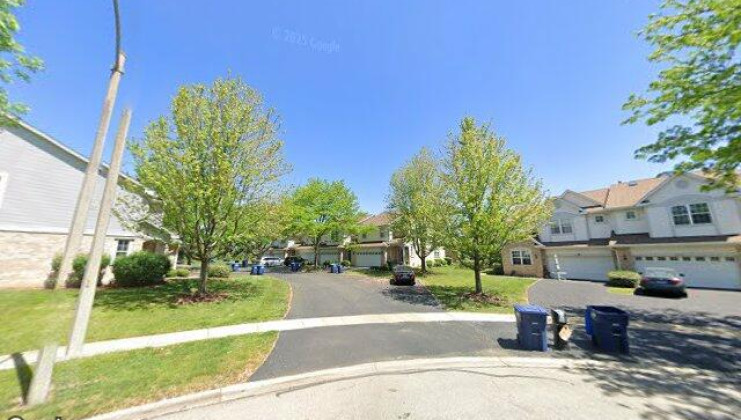 9423 fountain point cir, darien, il 60561