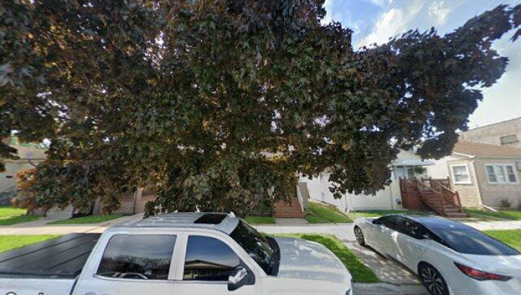 588 douglas ave, calumet city, il 60409
