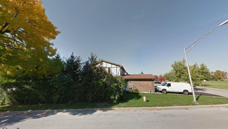 1044 s hunt club dr, mount prospect, il 60056