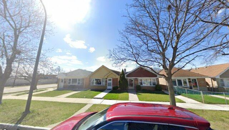 3744 s 52nd ct, cicero, il 60804