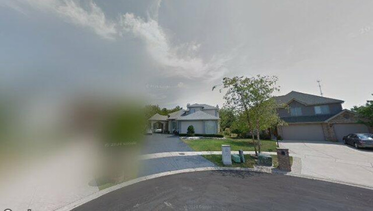 145 flamingo dr, roselle, il 60172
