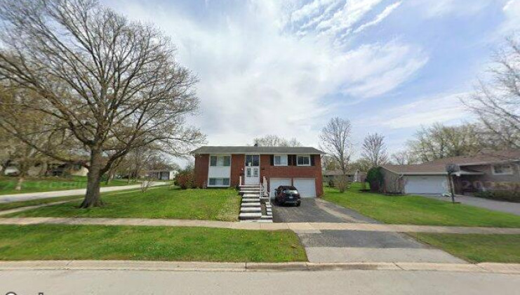 6925 roberts dr, woodridge, il 60517