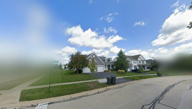 300 inverness dr, cary, il 60013
