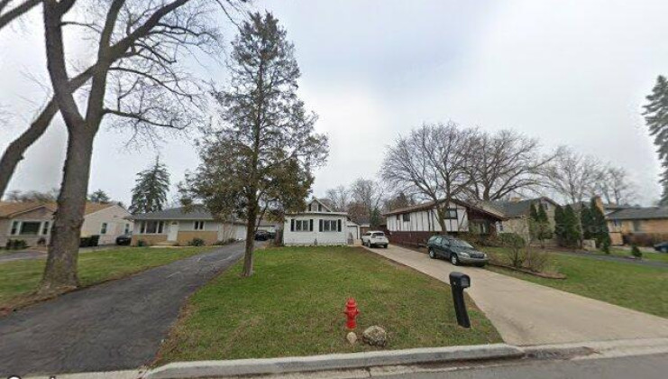 343 n maple ave, wood dale, il 60191