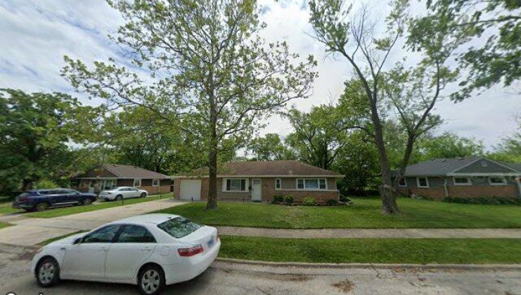 325 waldmann dr, park forest, il 60466