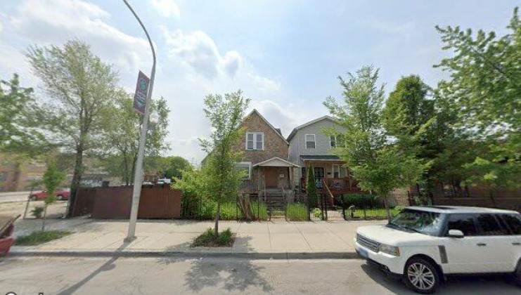 5009 w chicago ave, chicago, il 60651