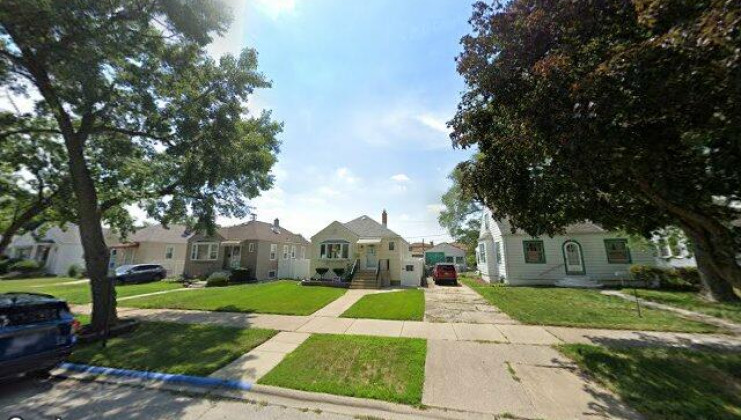 12720 s throop st, calumet park, il 60827