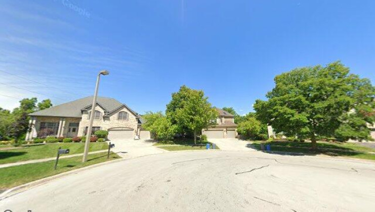 3805 gladstone dr, naperville, il 60565