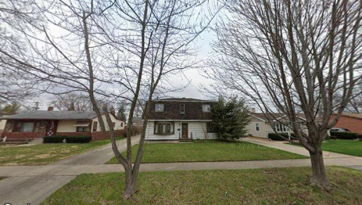 8042 newland ave, burbank, il 60459