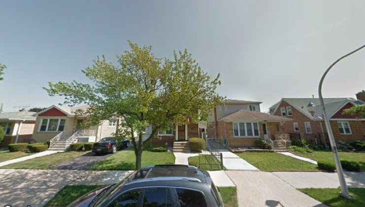 3735 w 83rd st, chicago, il 60652