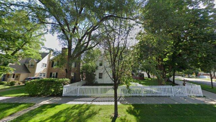 5803 n kolmar ave, chicago, il 60646