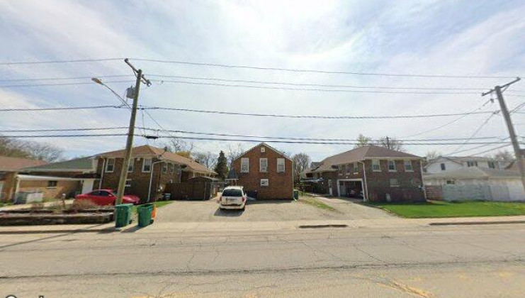 1325 kenmore ave, joliet, il 60435