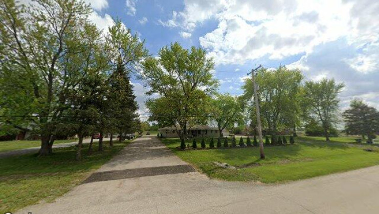 315 w eagle lake rd, beecher, il 60401