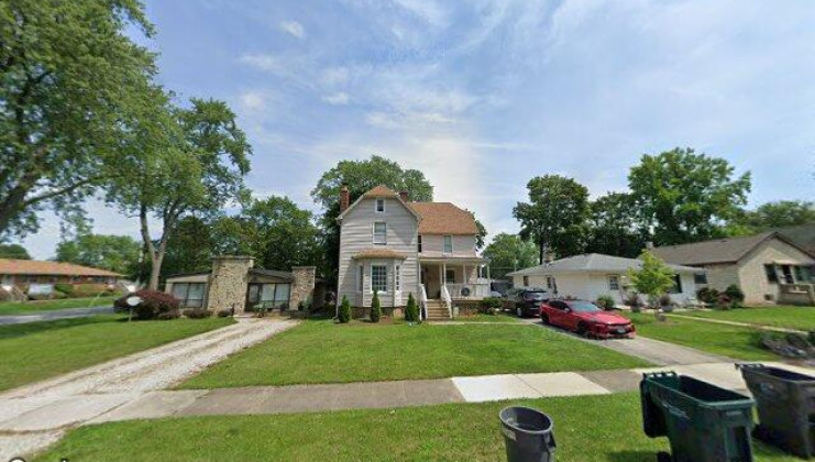 2103 ezekiel ave, zion, il 60099