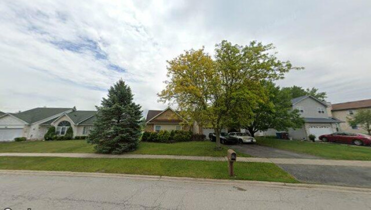 902 mary byrne dr, sauk village, il 60411