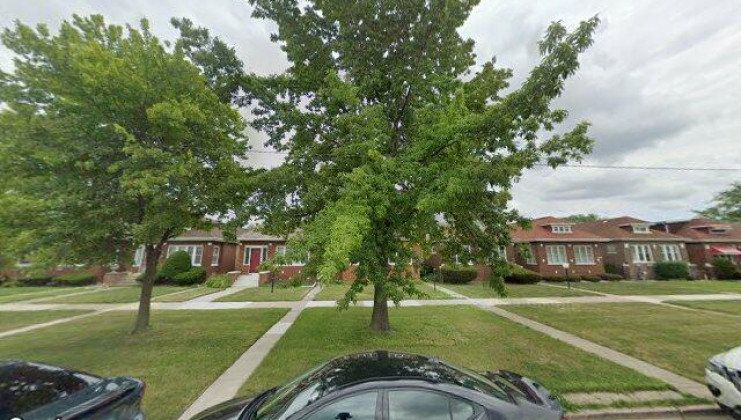 7635 s michigan ave, chicago, il 60619
