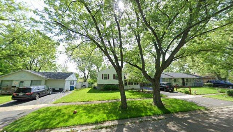 22121 brookwood dr, sauk village, il 60411