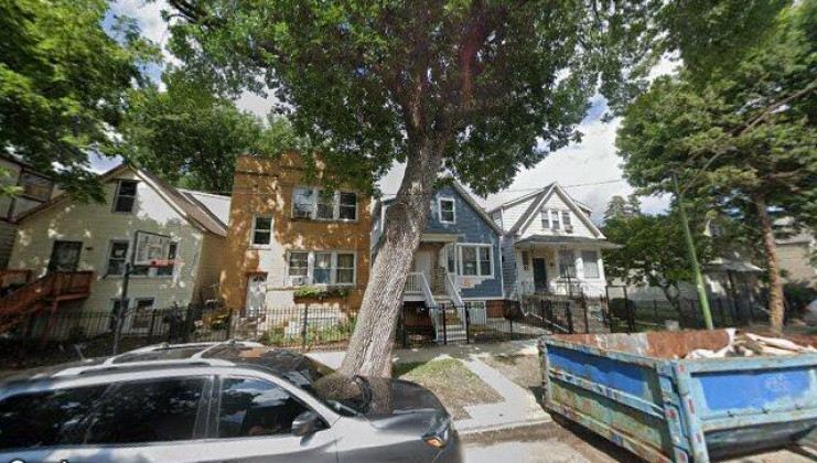 4132 w crystal st, chicago, il 60651