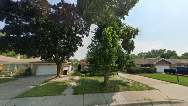 5645 n rogers ave, chicago, il 60646