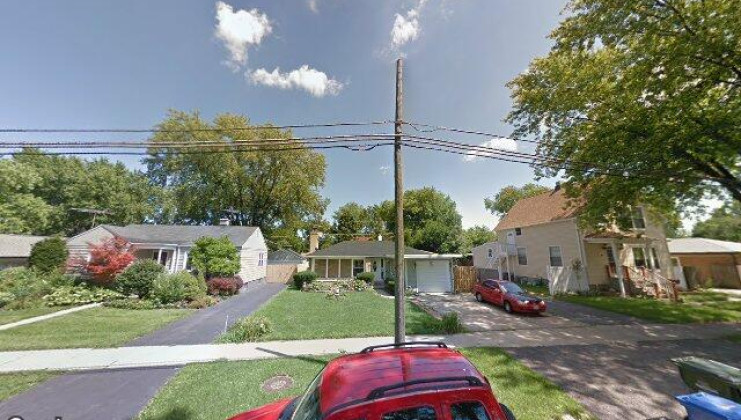 1721 maple st, des plaines, il 60018