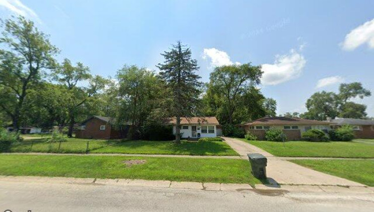 16028 richmond ave, markham, il 60428