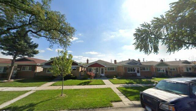4623 s warsaw ave, lyons, il 60534