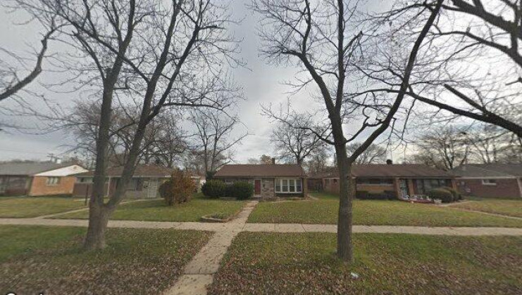 17025 park ave, lansing, il 60438