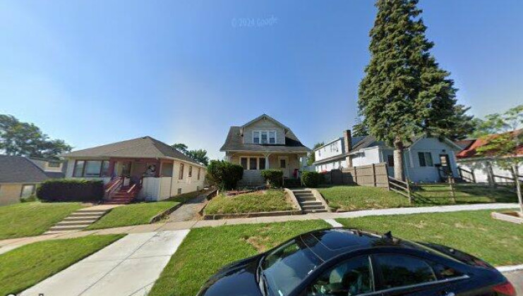 2207 119th pl, blue island, il 60406