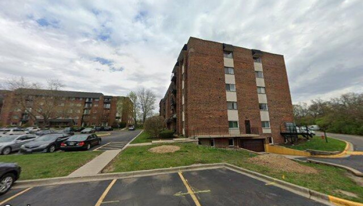 4721 st joseph creek rd #4a, lisle, il 60532
