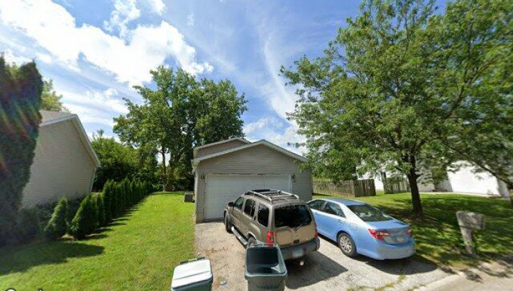 3738 willowcrest dr, zion, il 60099