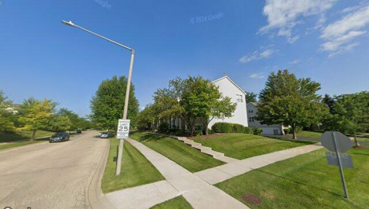 34339 n barberry rd, round lake beach, il 60073