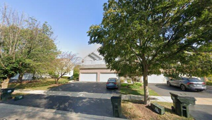 2252 stoughton dr, aurora, il 60502