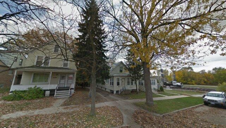 2745 walnut st, blue island, il 60406