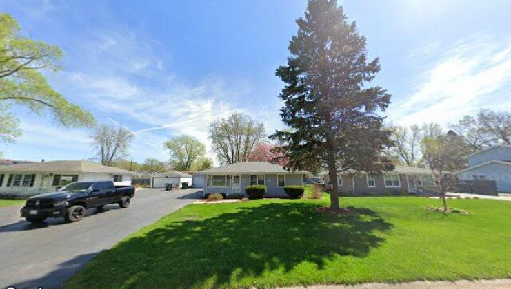 1924 stephen dr, montgomery, il 60538