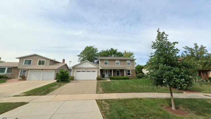 562 revere ave, westmont, il 60559