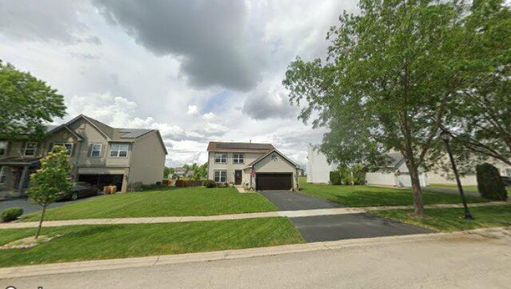 3217 alyssa st, plano, il 60545