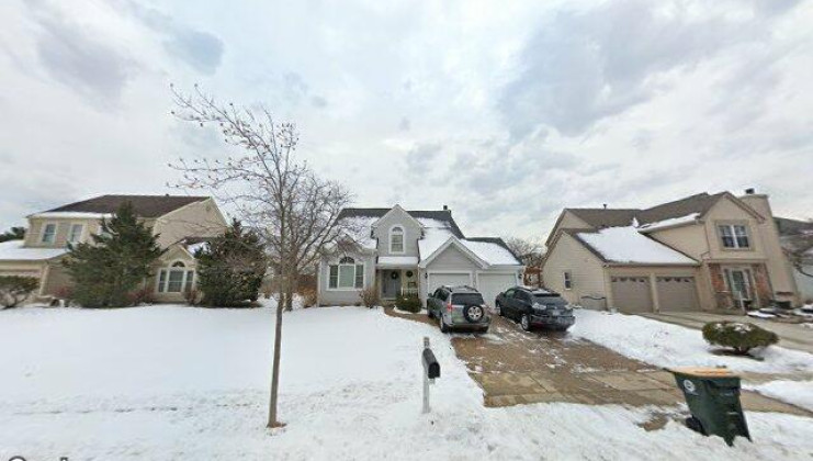 1895 liberty ct, elk grove village, il 60007