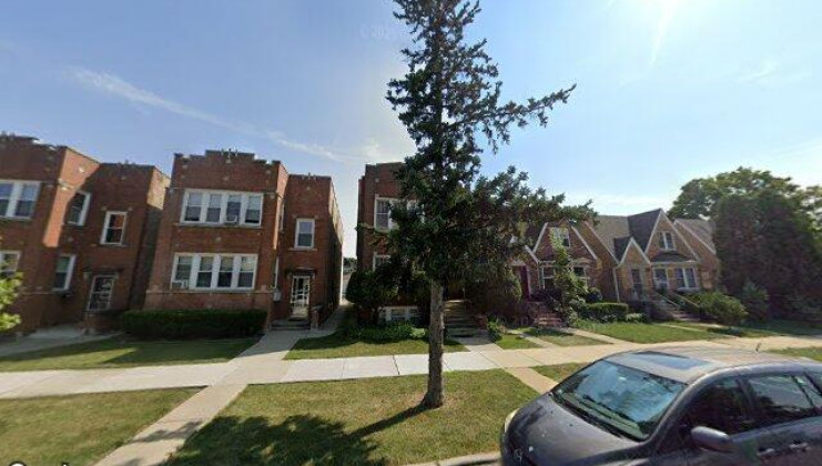 5249 w newport ave, chicago, il 60641